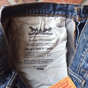 Levi's Jeans - Men’s Levi’s 559 blue jeans. 33 x 34 Levi's Jeans - Men’s Levi’s 559 blue jeans. 33 x 34